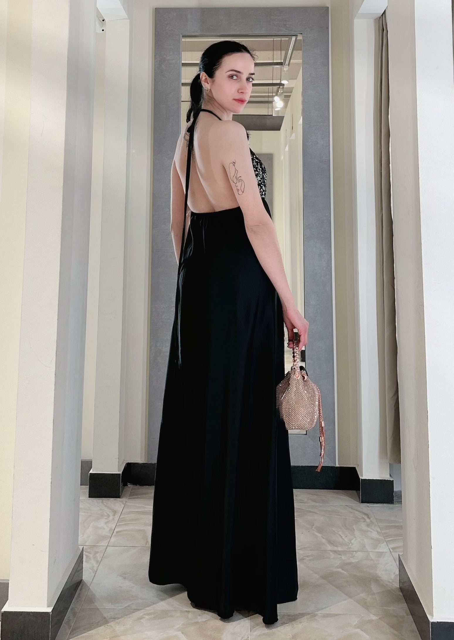 Abito da ballo con paillettes con spacchi a coscia con schiena scoperta