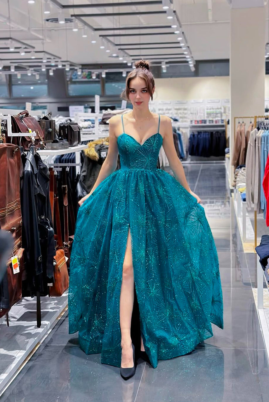 Abito da sera con schiena scoperta