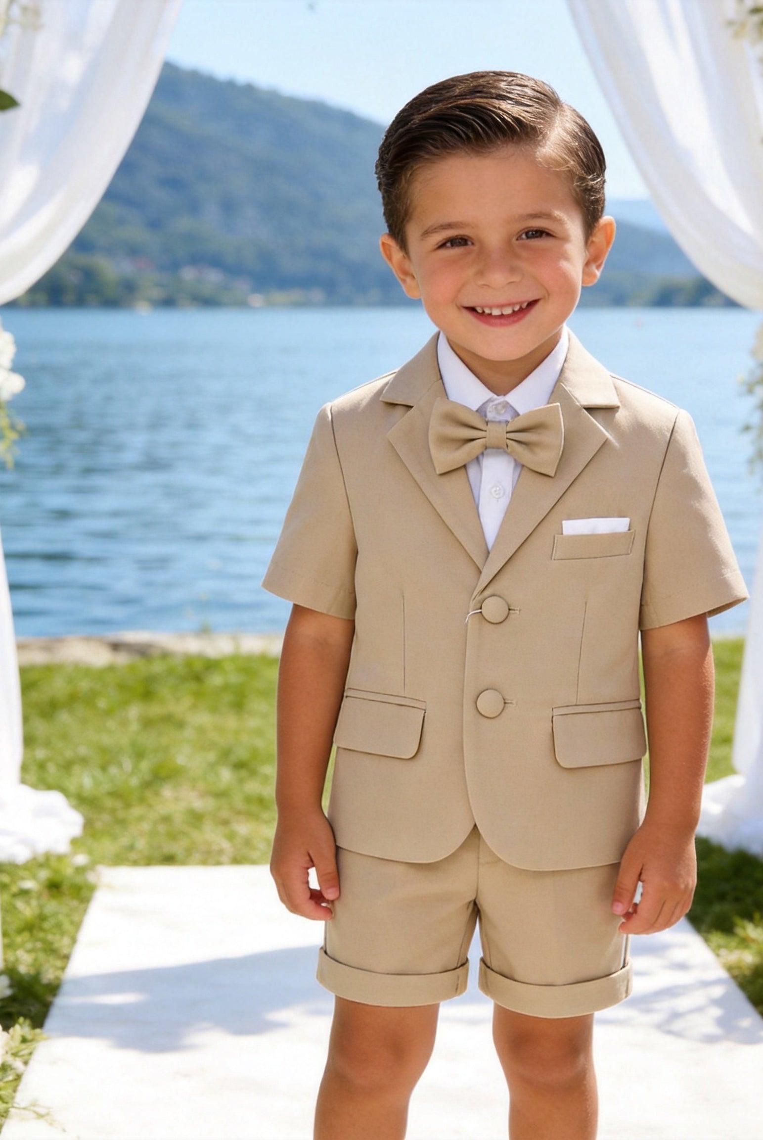 Completo Elegante Bambino Verde Salvia 4 Pezzi con Giacca Shorts Camicia e Papillong 4-10Anni