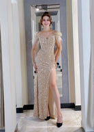 Abito lungo da sera con scollo a V e paillettes