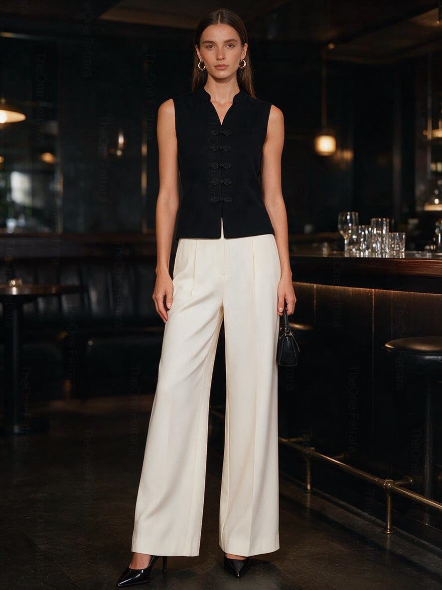 Gilet in Maglia Donna con Bottoni Decorativi – Smanicato Elegante