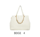 Borsa tote capiente con catena decorativa e tracolla regolabile Beige